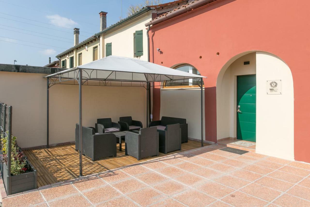 Red Lion Guest House Mestre Exterior foto