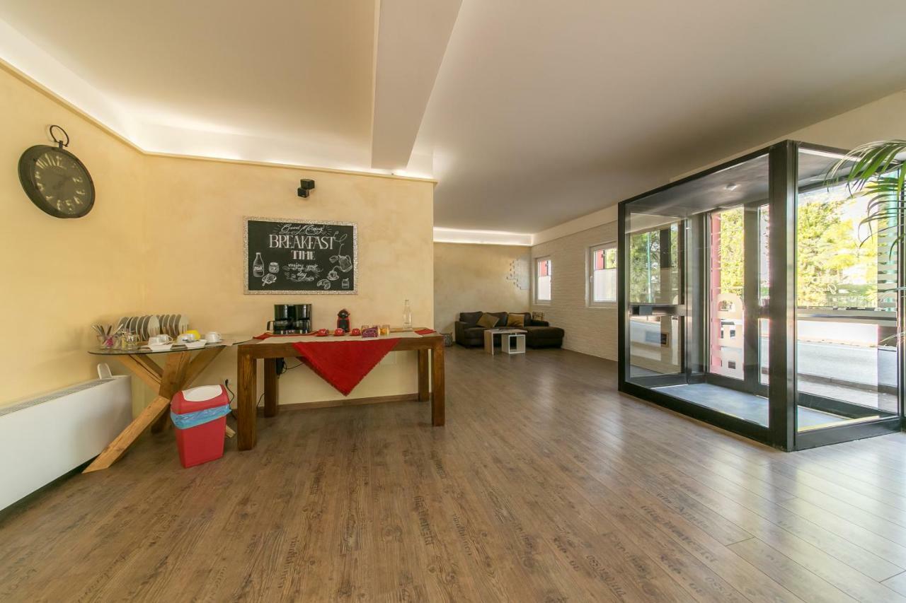 Red Lion Guest House Mestre Exterior foto